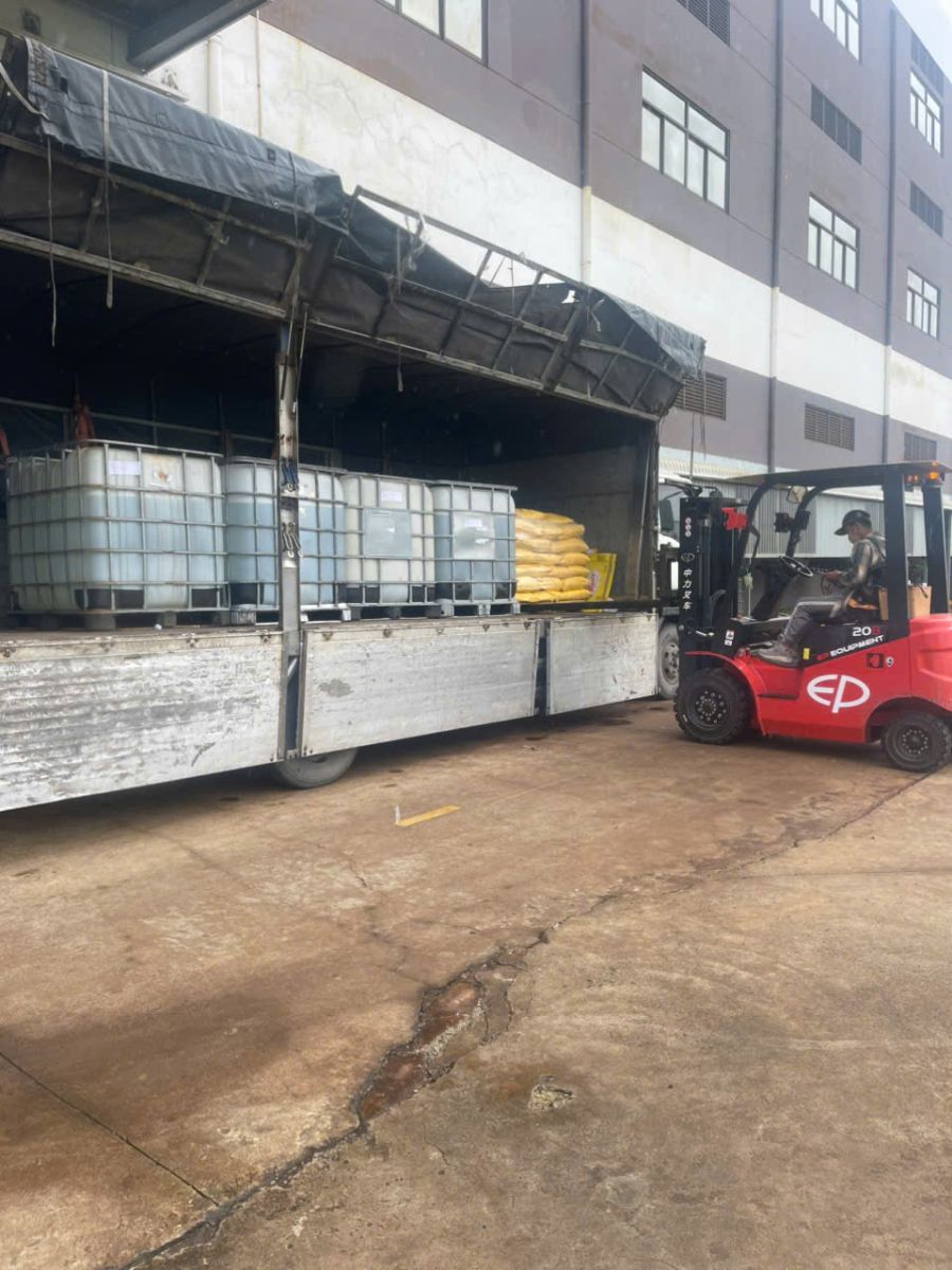 Dịch vụ bốc xếp kiện hàng hỗ trợ dịch vụ vận chuyển uy tín tại Bình Dương