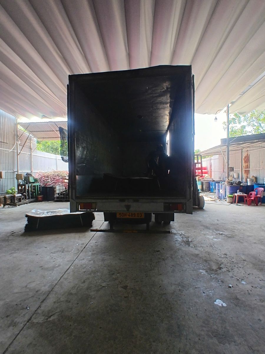 Bãi xe tập kết dịch vụ chuyển hàng hóa Dầu Tiếng đi các tỉnh