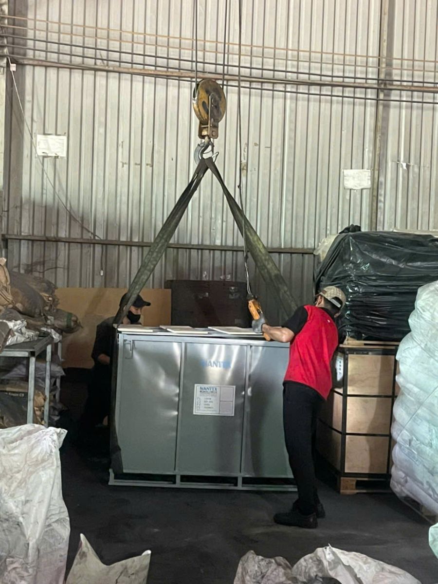 Dịch vụ bốc xếp chuyển hàng hóa trọn gói tại KCN VSIP 1 Thuận An