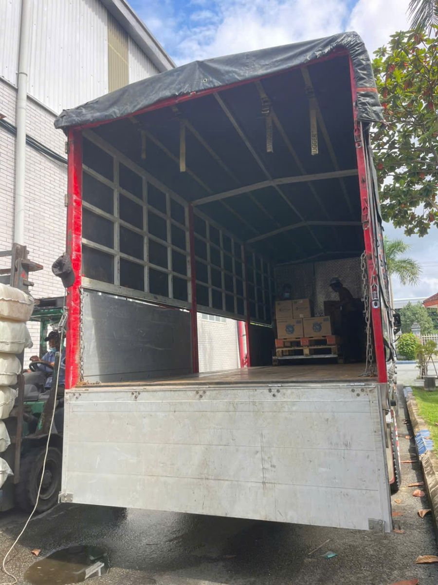 Đội xe tải dịch vụ vận chuyển hàng hóa từ KCN VSIP Sóng Thần đi Đồng Nai Minh Mẫn